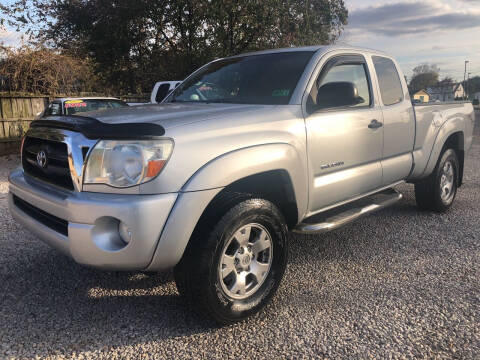 2007 Toyota Tacoma for sale at Easter Brothers Preowned Autos in Vienna WV