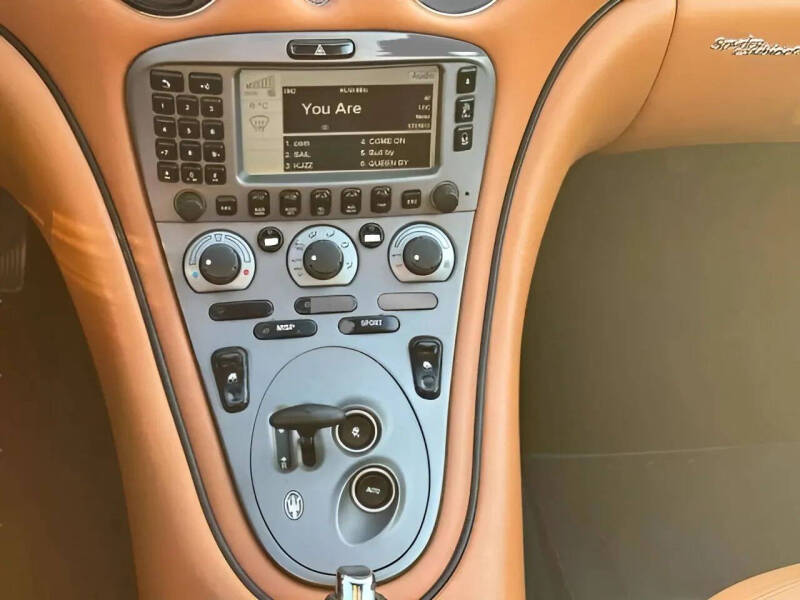 2004 Maserati Spyder GT