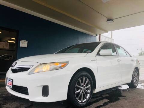2010 Toyota Camry Hybrid for sale at Trimax Auto Group in Norfolk VA