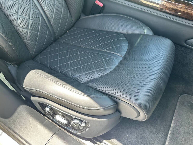 2012 Audi A8 quattro