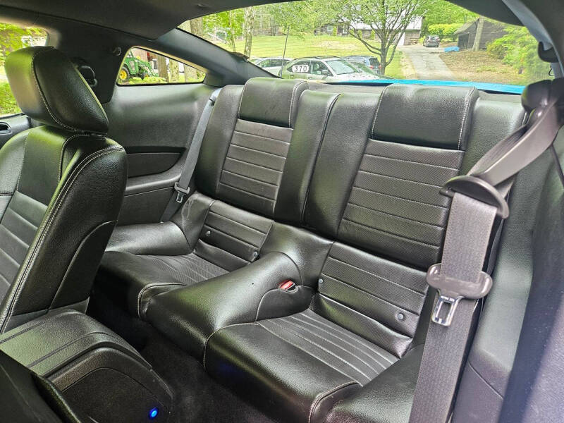 2010 Ford Mustang V6 Premium