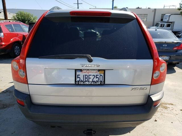 2004 Volvo XC90 2.5T