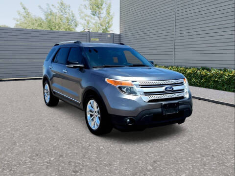 2014 Ford Explorer XLT