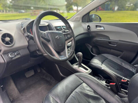 2013 Chevrolet Sonic LTZ Auto