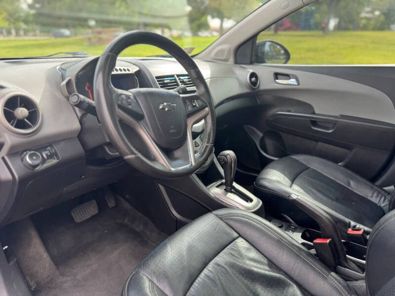 2013 Chevrolet Sonic LTZ Auto