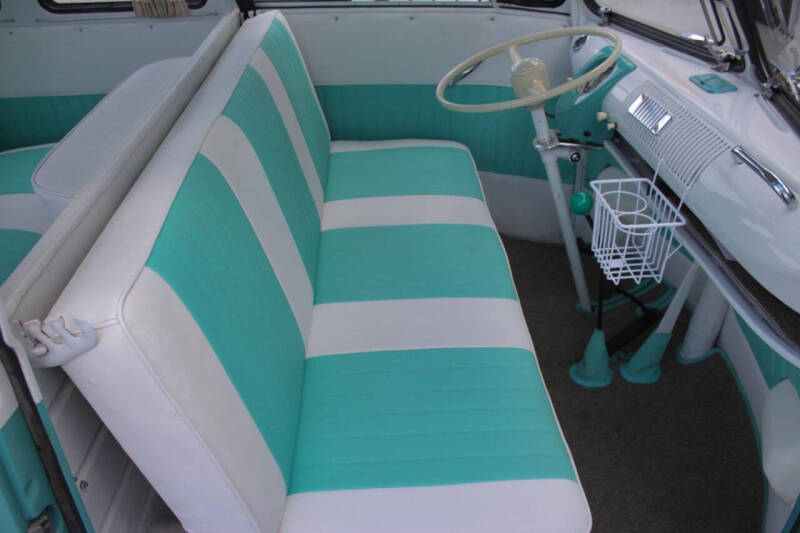 1964 Volkswagen Bus