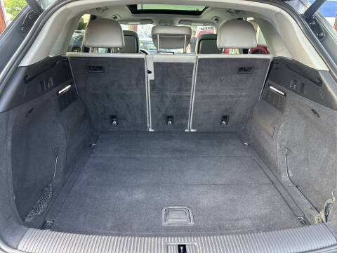 2018 Audi Q5 2.0T quattro Premium Plus