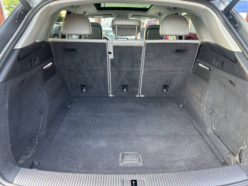 2018 Audi Q5 2.0T quattro Premium Plus