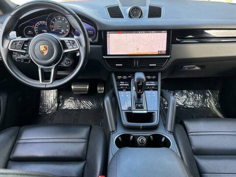 2021 Porsche Cayenne S Coupe