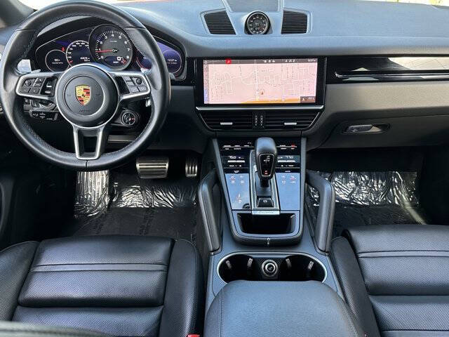 2021 Porsche Cayenne S Coupe