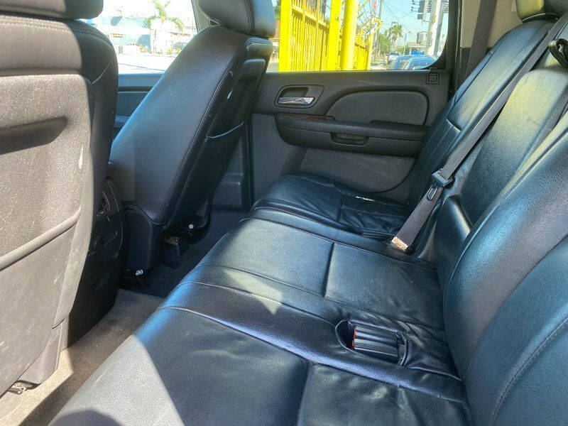 2014 Chevrolet Suburban