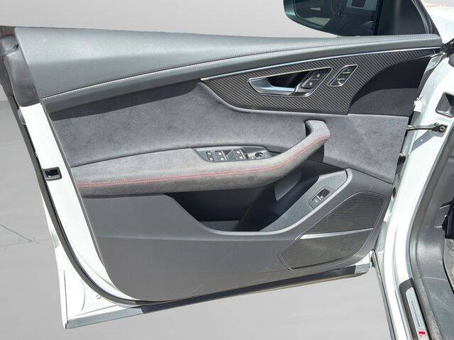 2025 Audi RS Q8 performance 4.0T quattro