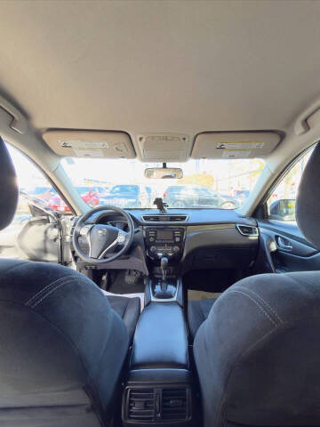 2016 Nissan Rogue S