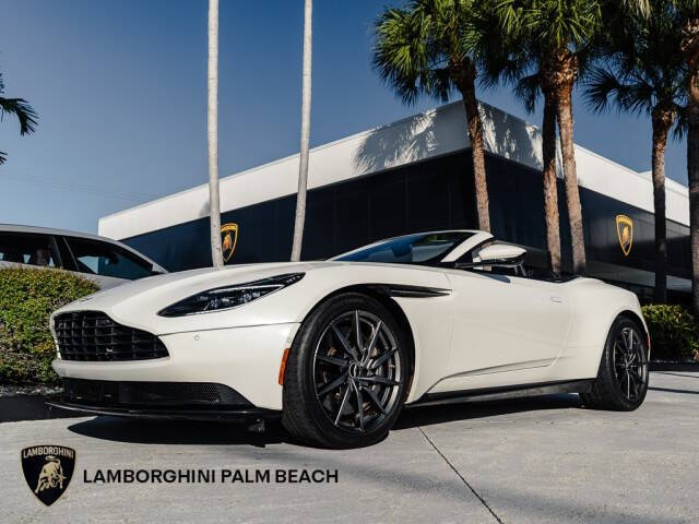 2019 Aston Martin DB11 Volante