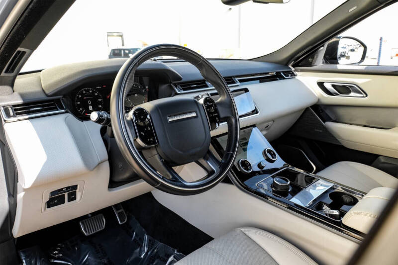 2019 Land Rover Range Rover Velar P250 R-Dynamic SE