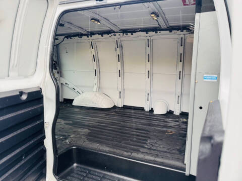 2020 Chevrolet Express 2500