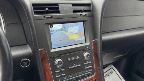 2017 Lincoln Navigator Select