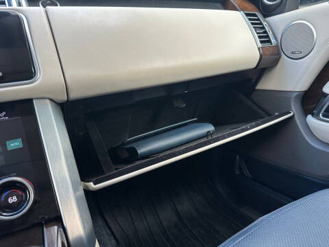 2020 Land Rover Range Rover P525 HSE