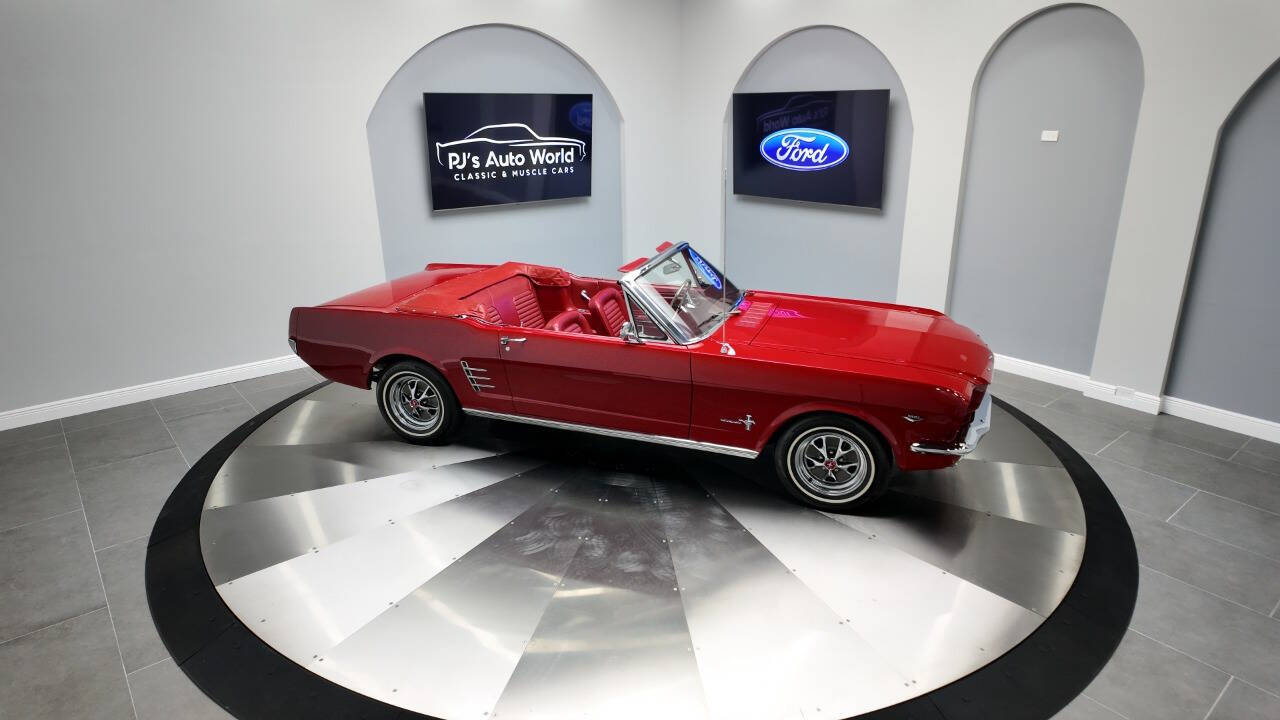 1966 Ford Mustang 44