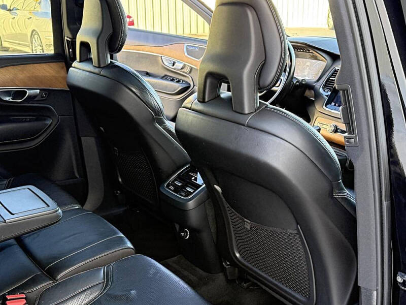 2018 Volvo XC90 T6 Inscription