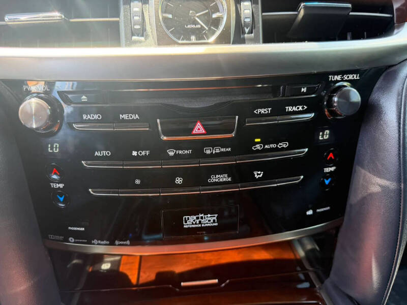 2017 Lexus LX 570