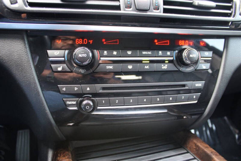 2015 BMW X5 xDrive50i