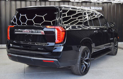 2022 GMC Yukon XL SLT