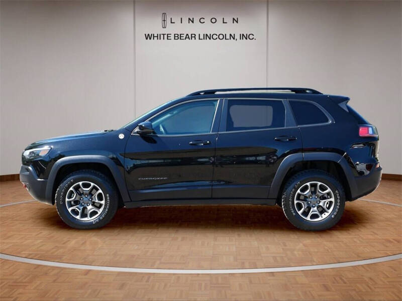 2022 Jeep Cherokee Trailhawk