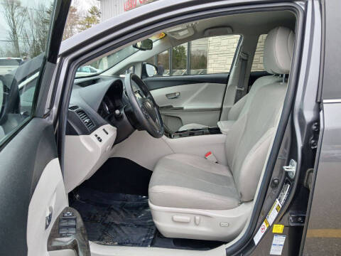 2015 Toyota Venza LE