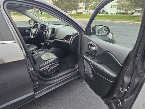 2019 Jeep Cherokee Latitude Plus