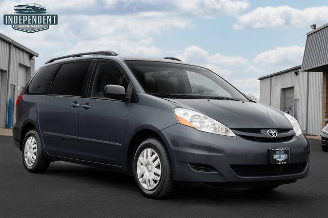 2009 Toyota Sienna for sale at Independent Auto Sales in Troy, OH