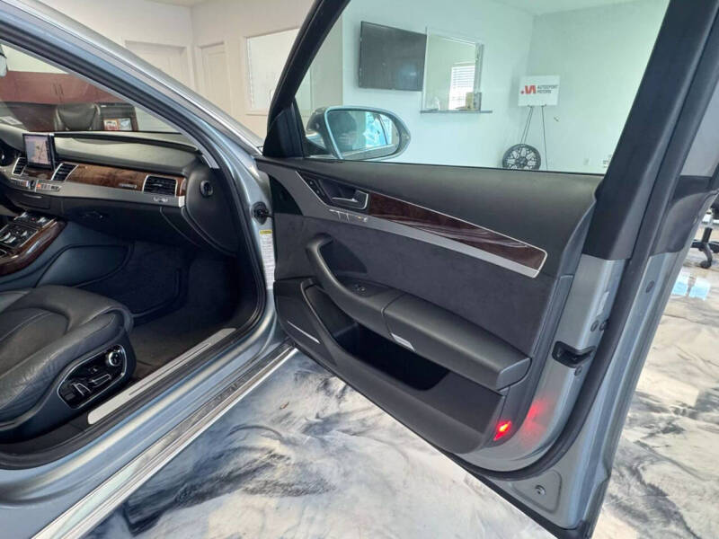 2011 Audi A8 quattro