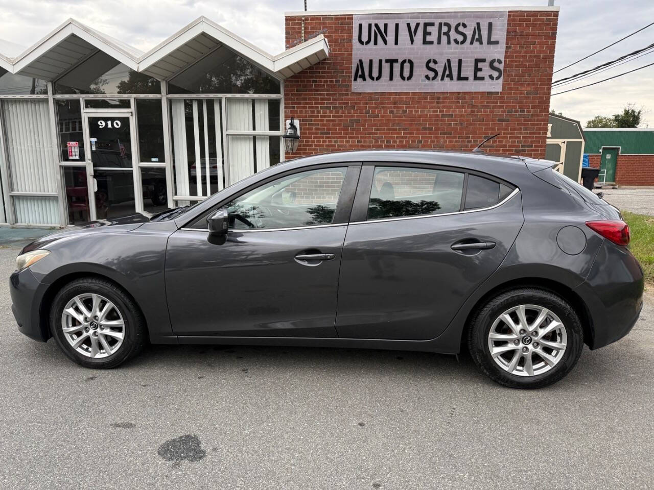 2014 Mazda Mazda3 for sale at Universal Auto Sales LLC in Burlington, NC