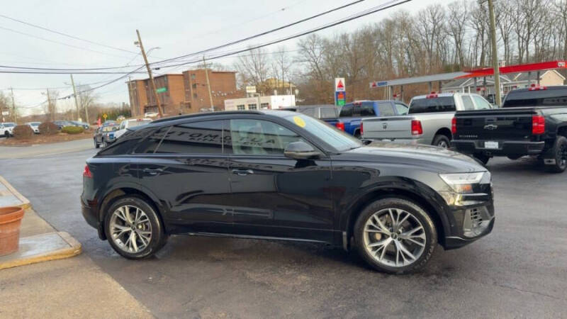 2021 Audi Q8 quattro Premium 55 TFSI