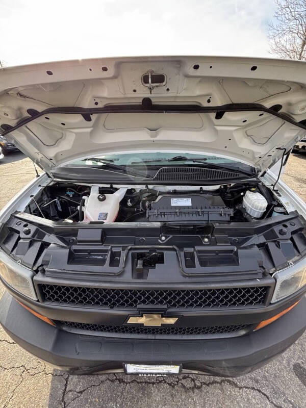 2019 Chevrolet Express 2500