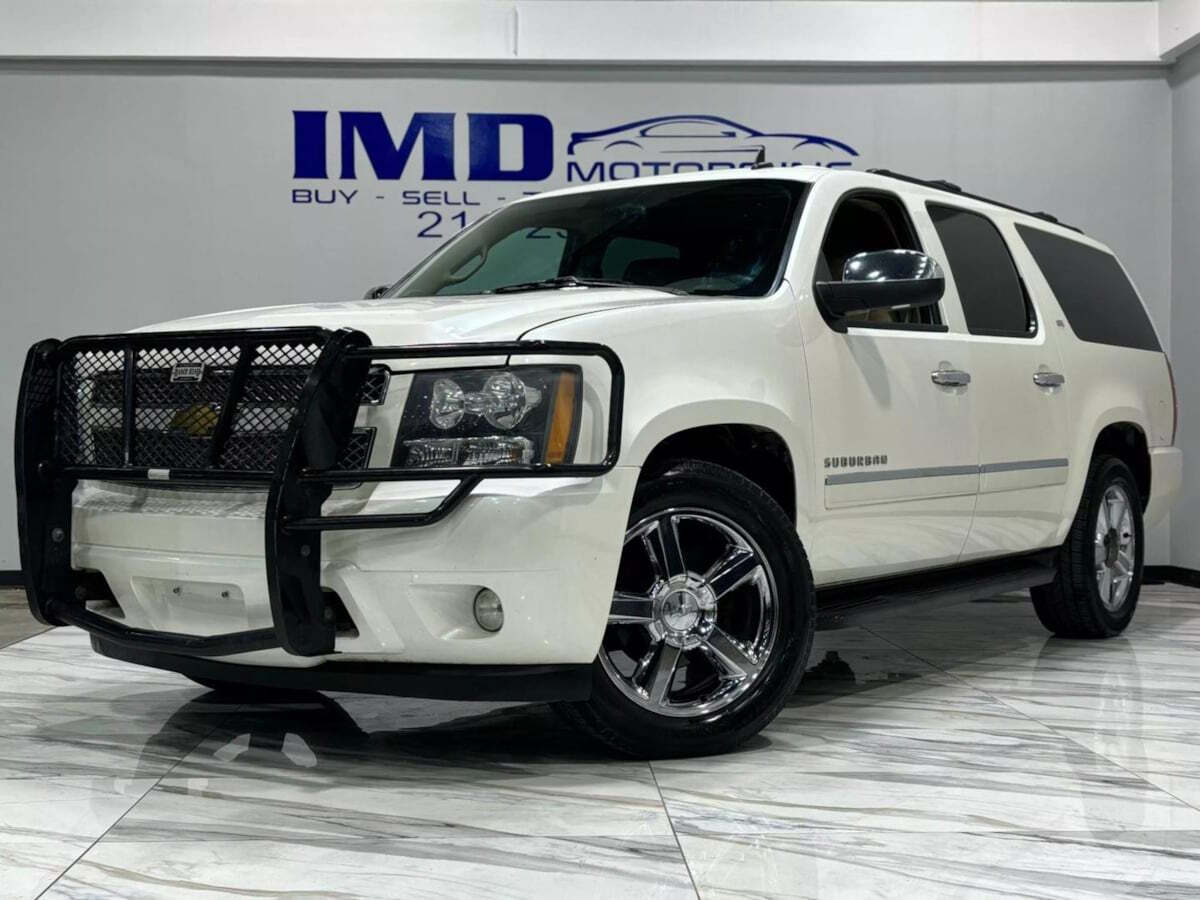 2012 Chevrolet Suburban for sale at IMD MOTORS, INC in Dallas, TX