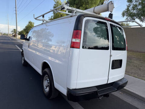 2018 Chevrolet Express 2500