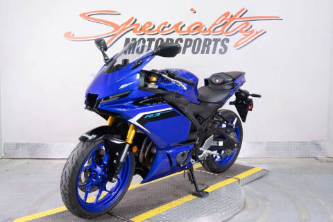 2025 Yamaha YZF-R3
