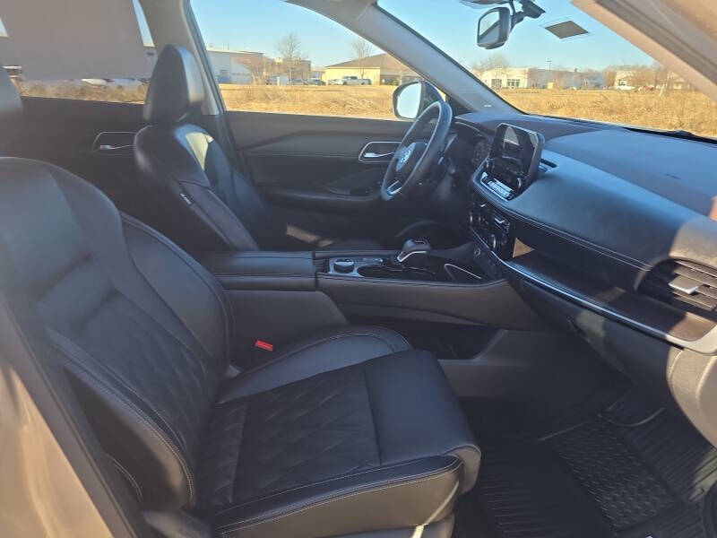 2021 Nissan Rogue Platinum