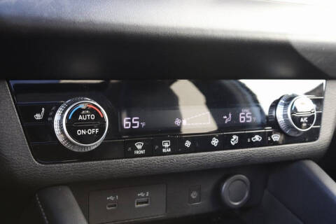 2024 Mitsubishi Outlander PHEV SE