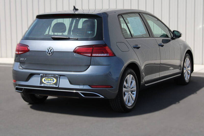 2021 Volkswagen Golf TSI