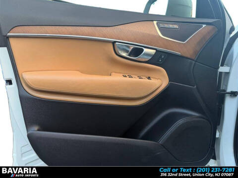 2017 Volvo XC90 T6 Inscription