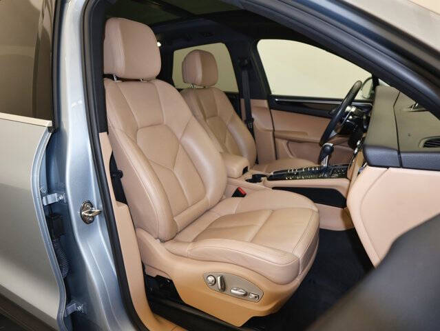 2021 Porsche Macan S