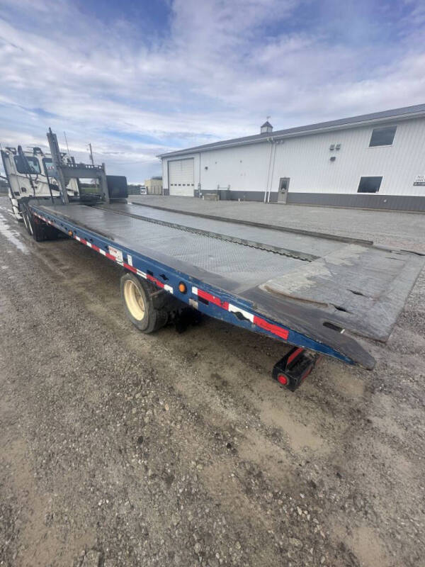2015 Landoll n/a