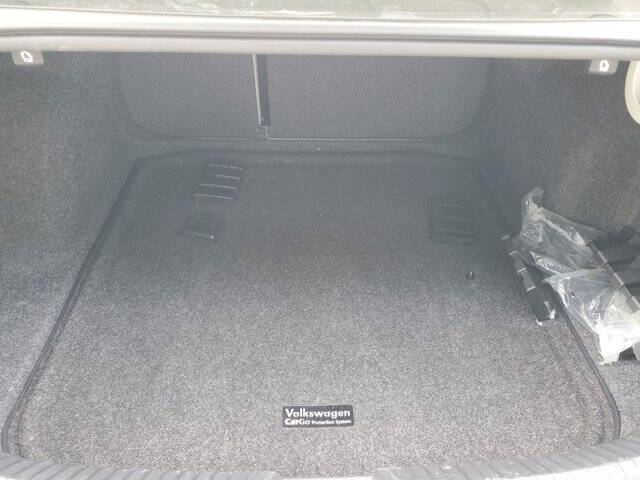 2023 Volkswagen Jetta SE