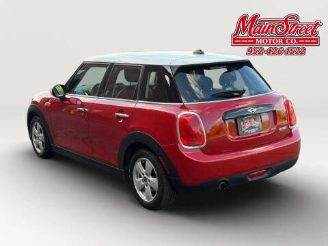 2016 MINI Hardtop 4 Door Cooper