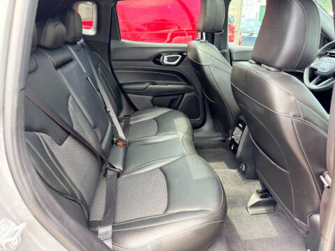 2023 Jeep Compass Altitude