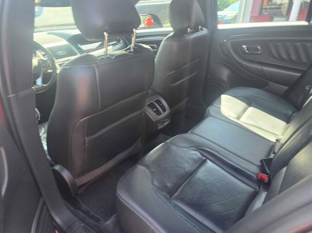 2018 Ford Taurus Limited