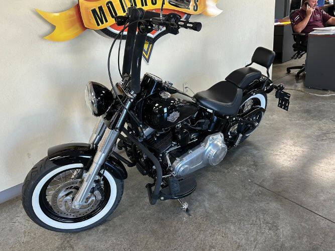 2017 Harley-Davidson Softail Slim