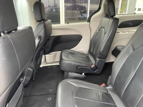 2017 Chrysler Pacifica